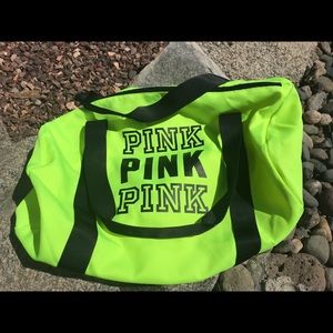 ☀️ NWOT...PINK Duffle Bag